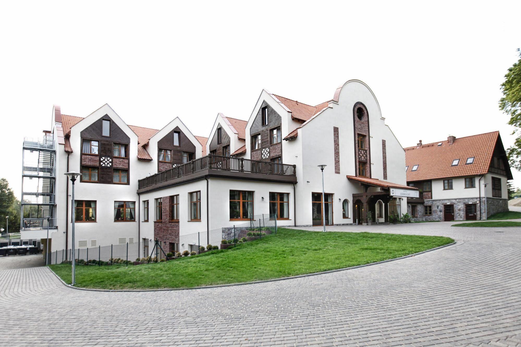 Hotel Aubrecht Country Spa Resort Przechlewo Exterior foto