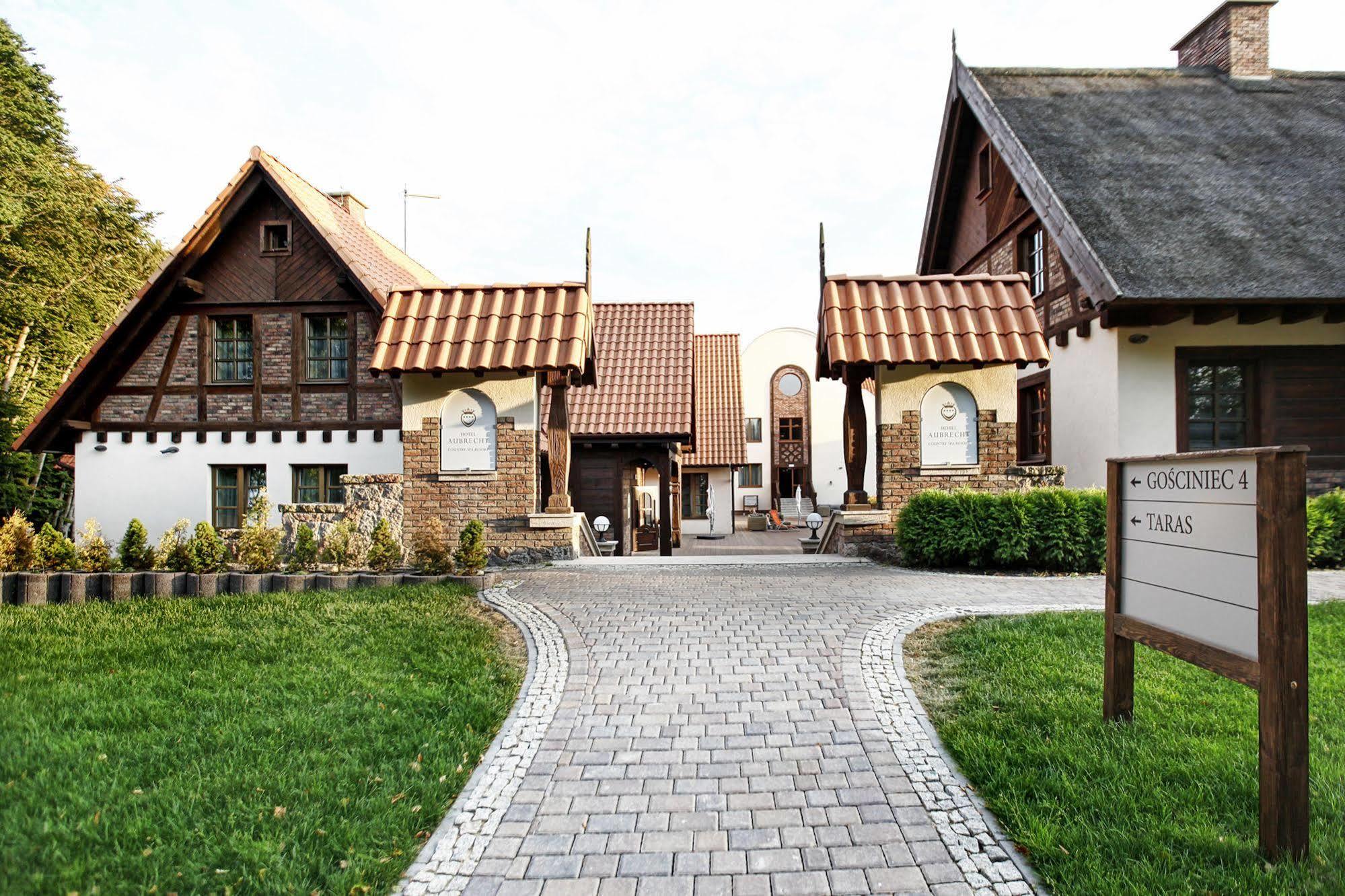 Hotel Aubrecht Country Spa Resort Przechlewo Exterior foto